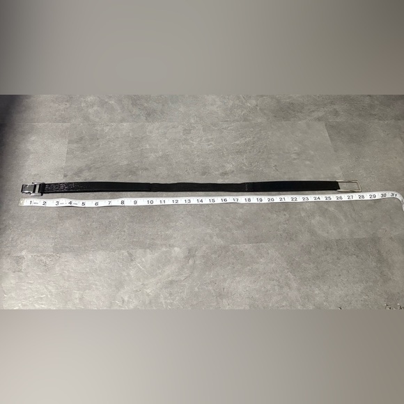 WHBM • Slim Black Belt - Picture 2 of 8